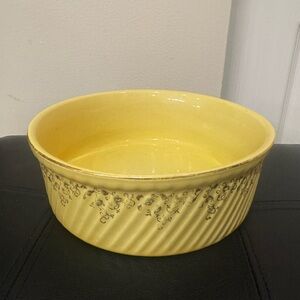 Hall’s Superior Quality 8” Fluted Round Casserole-Vintage